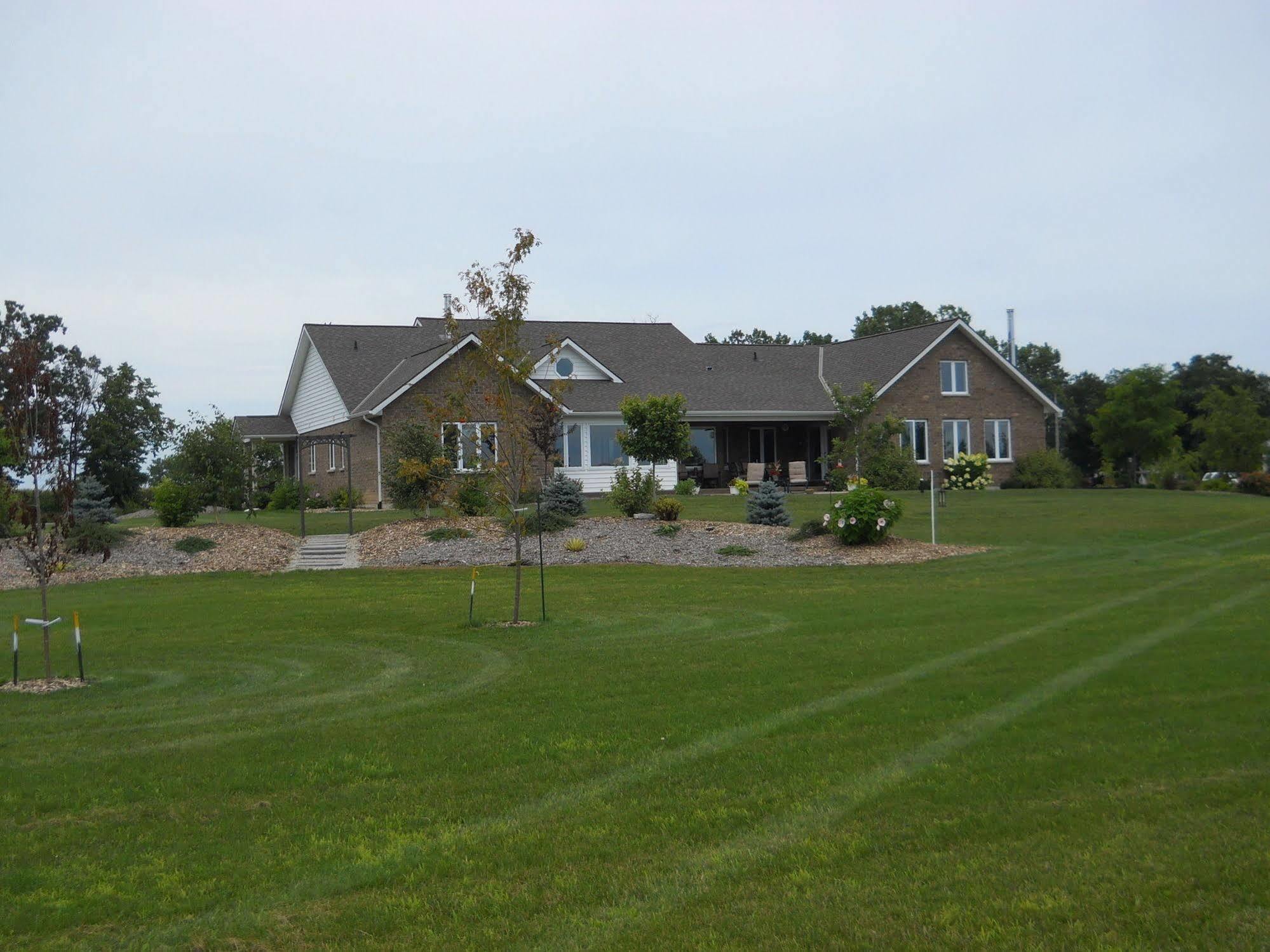 Wenzler's Landing B&B Wheatley Exterior foto